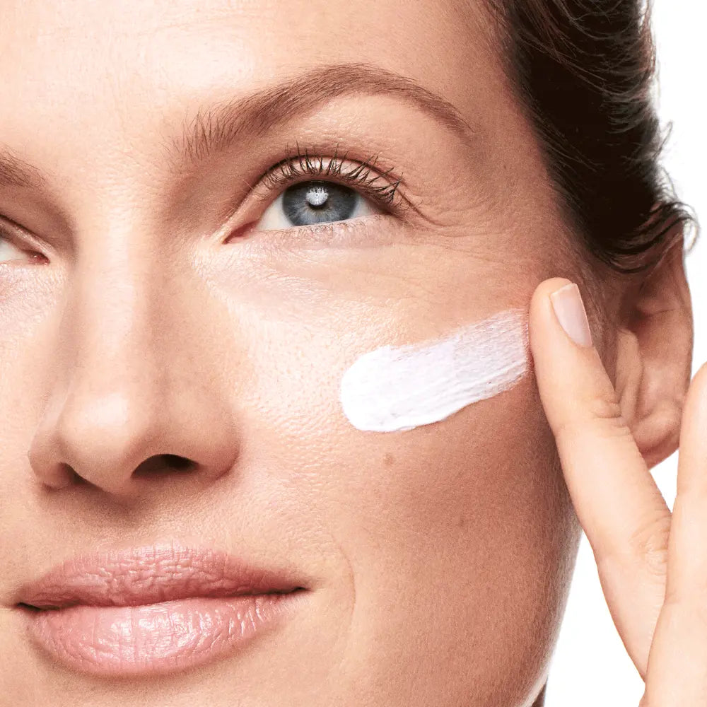 Optimals Age Revive Day Cream SPF 15